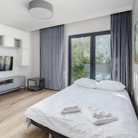 Park Krowoderski Comfort Apartment By Bookinghost-3